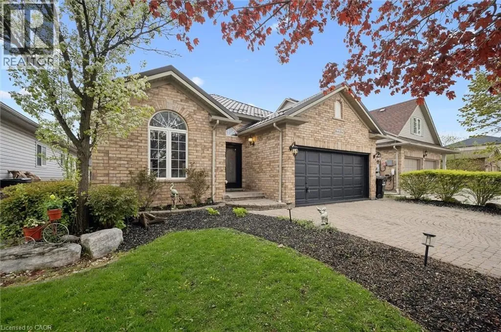 44 Mcnichol Drive Cambridge ON N1P 1C9