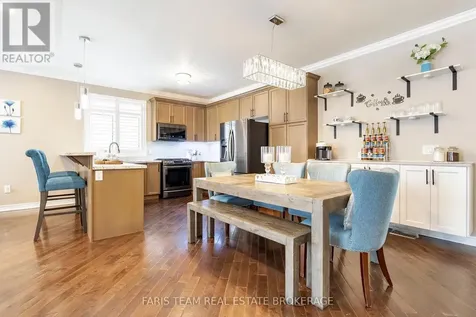 9 Broadpoint Street Wasaga Beach ON L9Z 3B8