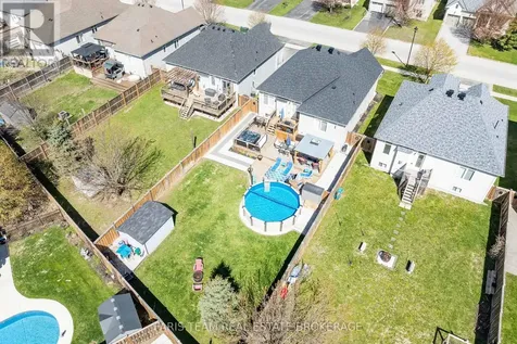 9 Broadpoint Street Wasaga Beach ON L9Z 3B8
