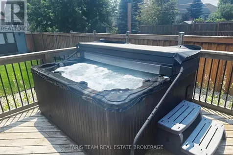 9 Broadpoint Street Wasaga Beach ON L9Z 3B8