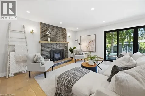 521 Dynes Road Burlington ON L7N 2V1
