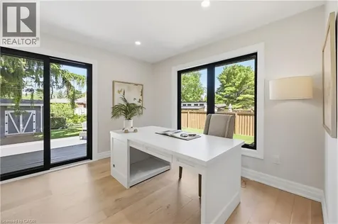 521 Dynes Road Burlington ON L7N 2V1