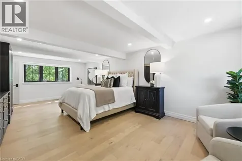 521 Dynes Road Burlington ON L7N 2V1
