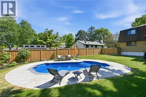 521 Dynes Road Burlington ON L7N 2V1