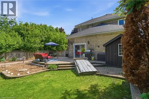 86 Oak Street Brantford ON N3T 2B3