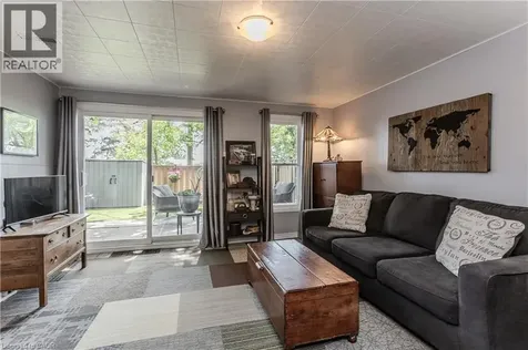 2157 Mountain Grove Avenue Burlington ON L7P 2H8