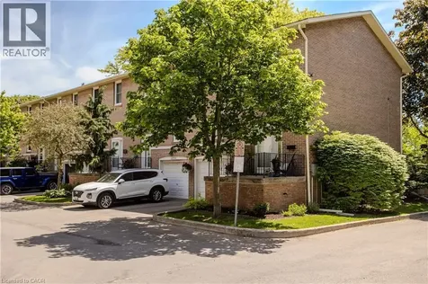 2157 Mountain Grove Avenue Burlington ON L7P 2H8