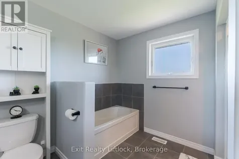 11 Darrell Drain Crescent Asphodel-norwood ON K0L 2V0