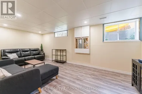 11 Darrell Drain Crescent Asphodel-norwood ON K0L 2V0