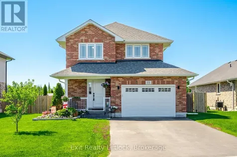 11 Darrell Drain Crescent Asphodel-norwood ON K0L 2V0