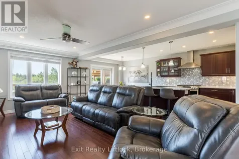 11 Darrell Drain Crescent Asphodel-norwood ON K0L 2V0