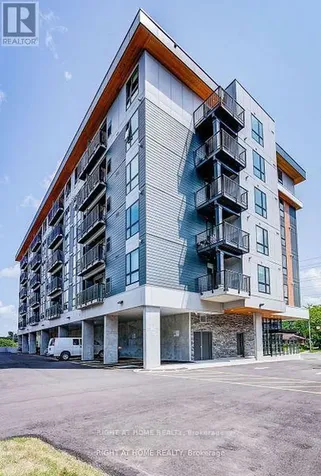 312 Erb Street Waterloo ON N2L 0K9