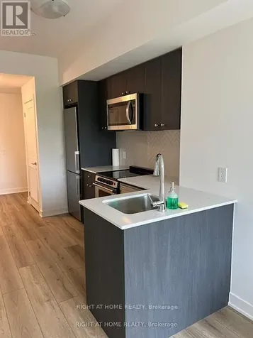 312 Erb Street Waterloo ON N2L 0K9
