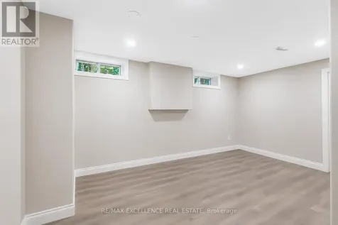 35 Siebert Avenue Kitchener ON N2C 2A5