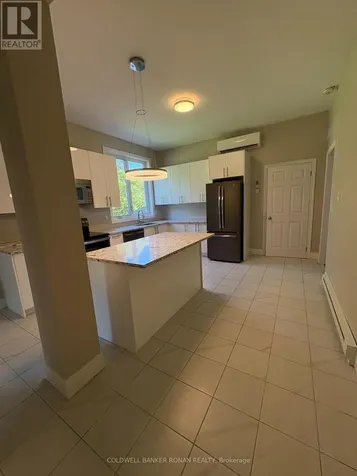 1429 Meadow Drive Ottawa ON K4P 1B1