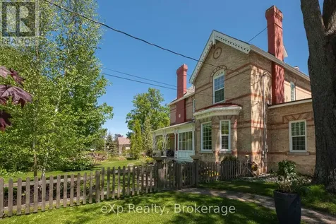 285 Mary Street South Bruce Peninsula ON N0H 2T0