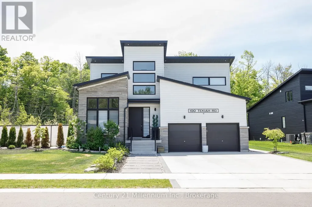100 Tekiah Road Blue Mountains ON N0H 1J0