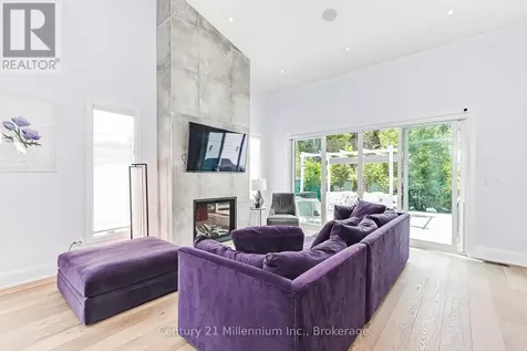 100 Tekiah Road Blue Mountains ON N0H 1J0
