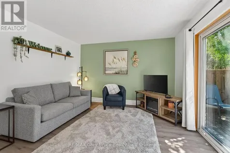 75 Laurie Crescent Owen Sound ON N4K 6C3