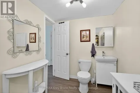 75 Laurie Crescent Owen Sound ON N4K 6C3