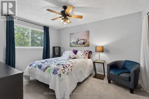 75 Laurie Crescent Owen Sound ON N4K 6C3