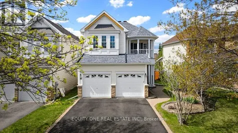 16 Grengold Way Ottawa ON K2T 1E2
