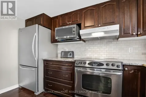 1145 Longfields Drive Ottawa ON K2J 5R5