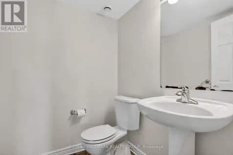 1145 Longfields Drive Ottawa ON K2J 5R5