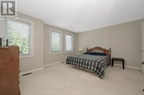 90 Acklam Terrace Ottawa ON K2K 2J1
