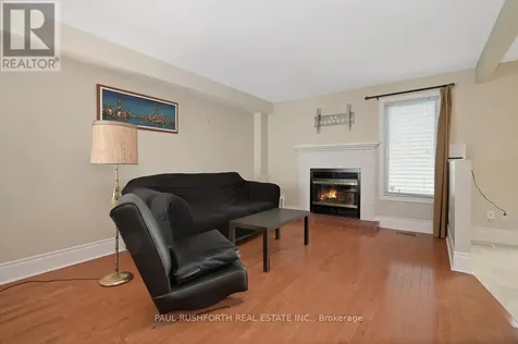 90 Acklam Terrace Ottawa ON K2K 2J1