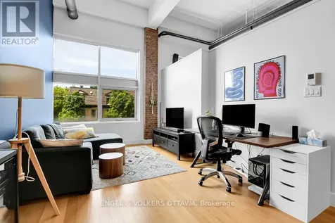 108 Third Avenue Ottawa ON K1S 2J8
