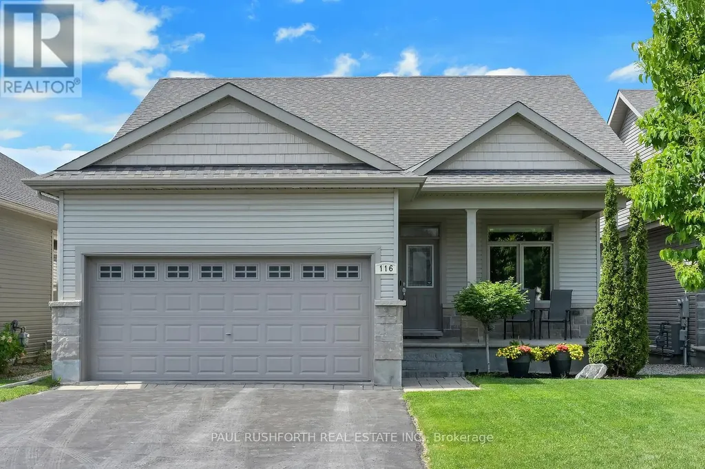 116 Elfin Grove Ottawa ON K2V 0B9