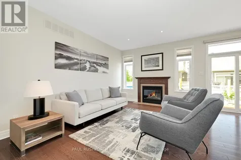 116 Elfin Grove Ottawa ON K2V 0B9