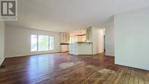 156 Dewolfe Street Ottawa ON K7S 3G7