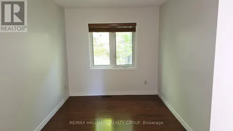 156 Dewolfe Street Ottawa ON K7S 3G7