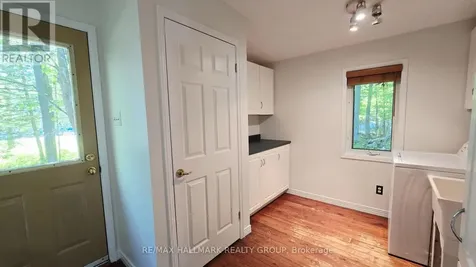 156 Dewolfe Street Ottawa ON K7S 3G7