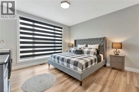 14 Hudson Drive Brantford ON N3T 5L7