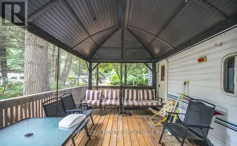 5216 County 90 Road Springwater ON L0M 1T2