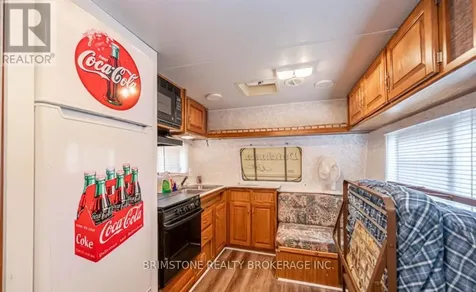 5216 County 90 Road Springwater ON L0M 1T2