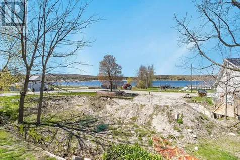 5 Scott Street Penetanguishene ON L9M 1N1