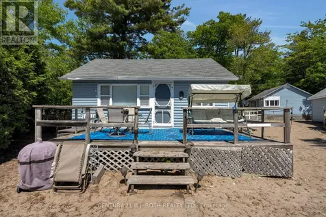 2026 Tiny Beaches Road South Tiny ON L0L 1P1