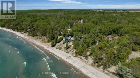 2026 Tiny Beaches Road South Tiny ON L0L 1P1
