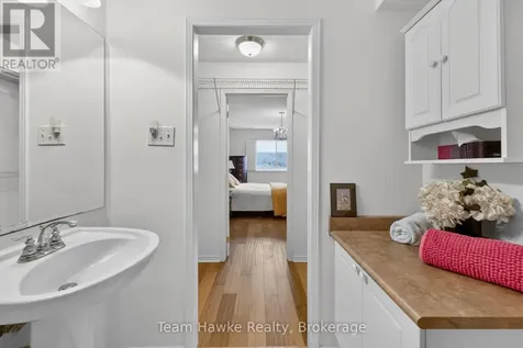 4 Beck Boulevard Penetanguishene ON L9M 2H3