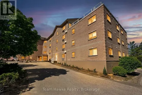 4 Beck Boulevard Penetanguishene ON L9M 2H3