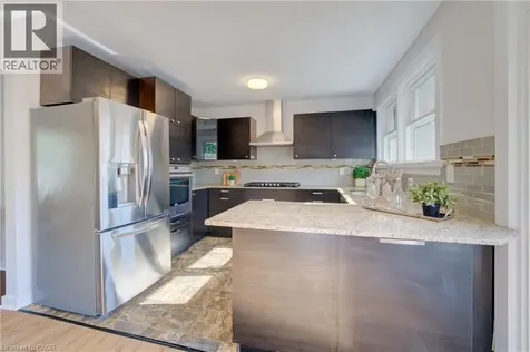 68 Kingslea Drive Hamilton ON L8T 4A3