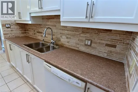 60 Rice Avenue Hamilton ON L9C 7S3