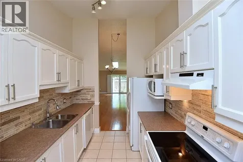 60 Rice Avenue Hamilton ON L9C 7S3