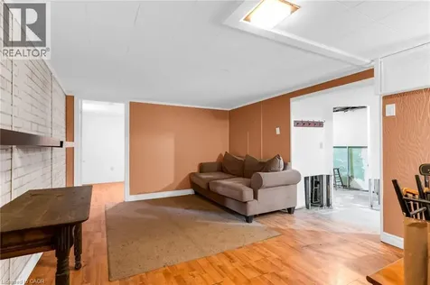 95 Dana Drive Hamilton ON L9L 3H9