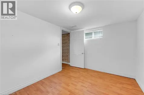 95 Dana Drive Hamilton ON L9L 3H9