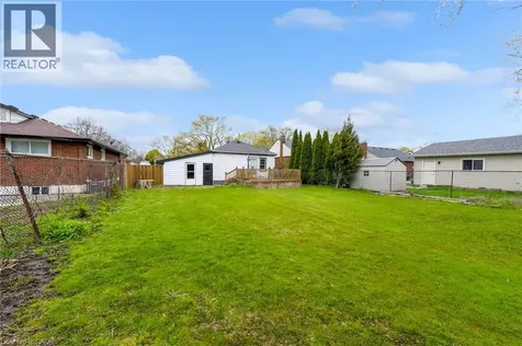 95 Dana Drive Hamilton ON L9L 3H9